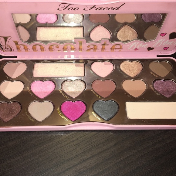 Too Faced Chocolate Bar Palette - Picture 7 of 8